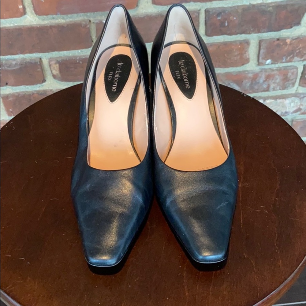 Liz Claiborne Flex Leather Work Shoe
